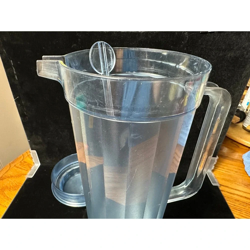 Tupperware Impressions 2 Quart Pitcher Ice Blue Translucent with Lid and Stirrer